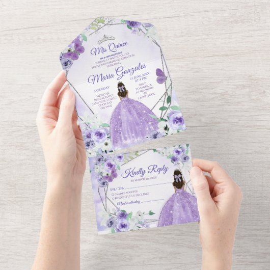 Dark Skin Ton Lilac Lila Prinzessin Quinceañera All In One Einladung (Abreißen)