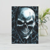 Dark Skull Themed Halloween Einladung (Stehend Vorderseite)