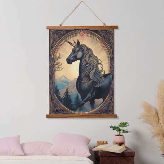 Dark Unicorn Nouveau Wandteppich Mit Holzrahmen (Schlafzimmer)