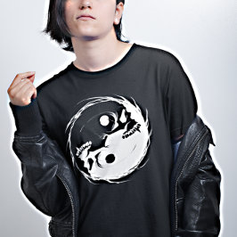 Dark Yin Yang Vampire Skull Religious Symbol T-Shirt