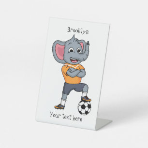 Darstellung des Cartoon eines Elephanten-Fußballsp Sockelschild