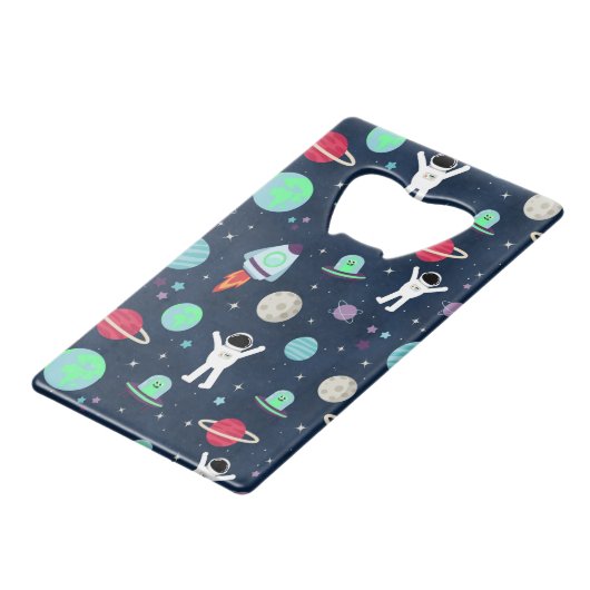 Darstellung von Raummustern Geldbeutel Flaschenöffner (Rückseite Schrägansicht)