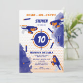 Dart Gun Battle War Boys Birthday Party Einladung (Stehend Vorderseite)