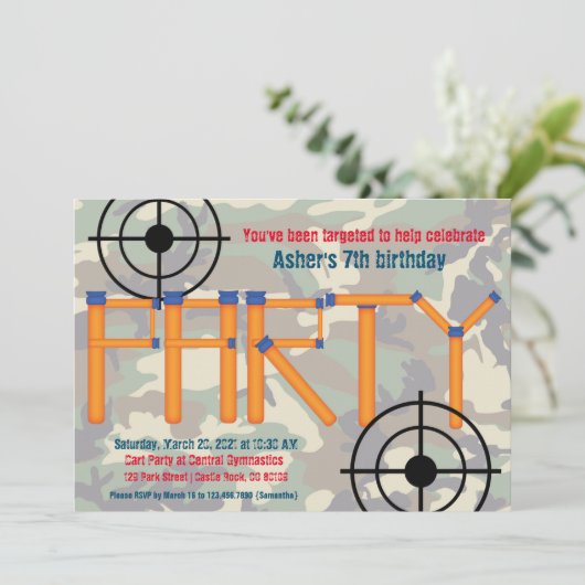 Dart Party Birthday Einladung (Stehend Vorderseite)