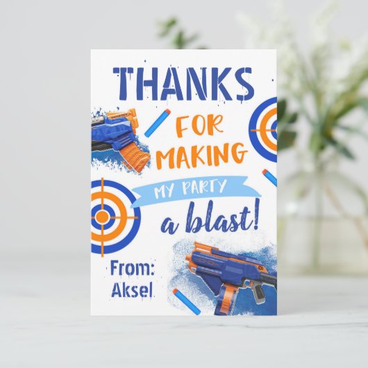 Dart Party Vielen Dank | Dart Birthday Dankeskarte (Stehend Vorderseite)