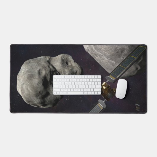 Dart Spacecraft und Liciacube vor der Einwirkung Schreibtischunterlage (Tastatur & Maus)