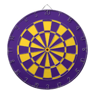 Dartboard und Dartboard des lila- und Gold-Teams Dartscheibe