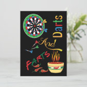 Darts and Furzen New Dad Baby Shower Einladung (Stehend Vorderseite)