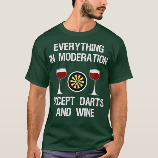 Darts and Wine Funny T-Shirt (Vorderseite)