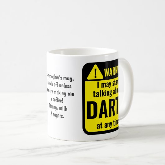 Darts Funny Personalized Warning Kaffeetasse (VorderseiteRechts)