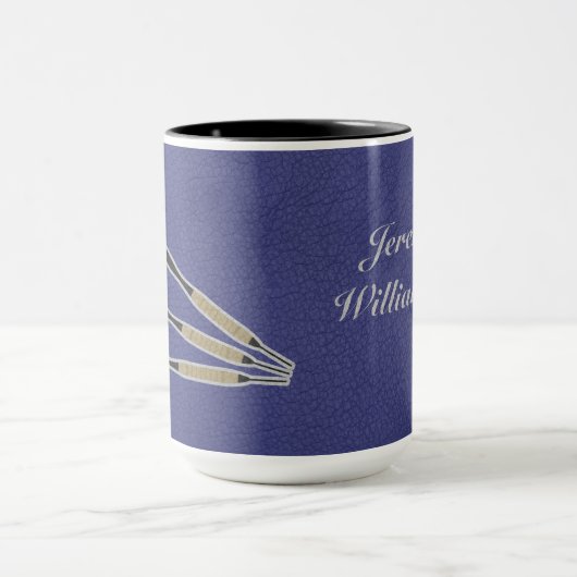 Darts Three darts on Custom background personalize Tasse (Zentrum)