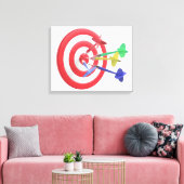 Darts treffen auf die Mitte des Dartboards Leinwanddruck (Insitu (Wohnzimmer))