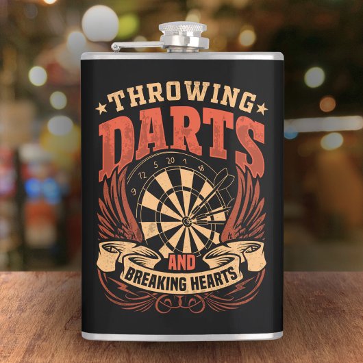 Darts werfen und Herz brechen Flasche 8 oz. Flachmann
