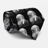 Darwin-Fliesen-Porträt-Krawatte Krawatte (Gerollt)