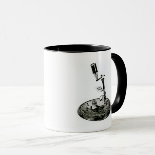 Darwins Mikroskop Tasse (VorderseiteRechts)