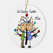 Das 1. Weihnachten des Paares zusammen ringsum Keramikornament (Links)