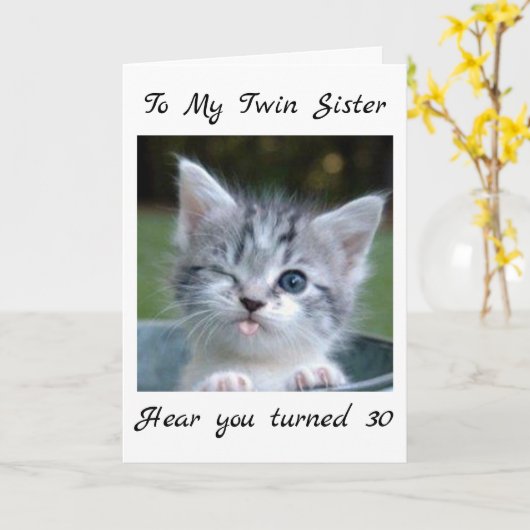 **DAS 30. ZWEI SIS ERZÄHLT IHR ALTER NICHT KARTE (Gelbe Blume)