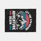 Das 5. Abenteuer gelassen ab 5. Klasse Teac Fleecedecke (Vorderseite (Horizontal))