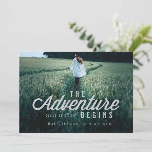 DAS ABENTEUER BEGINNT KARTE (Stehend Vorderseite)