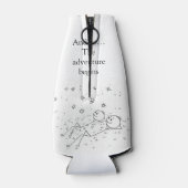 "Das Abenteuer beginnt" Koozie Flasche Cooler Flaschenkühler (Rückseite)