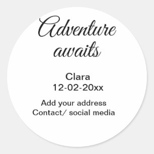 Das Abenteuer beginnt mit dem Hinzufügen des Namen Runder Aufkleber