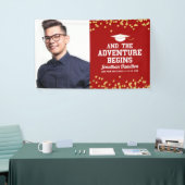 Das Abenteuer beginnt mit dem Red Gold Grad Party  Banner (Messeveranstaltung)