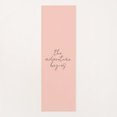 Das Abenteuer beginnt mit minimalistischer Kalligr Yogamatte (Vorderseite)