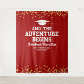 Das Abenteuer fängt im Hintergrund des Red Gold Gr Wandteppich (Vorderseite)