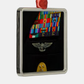 Das Abzeichen des Befehlshabers Silbernes Ornament (Rechts)