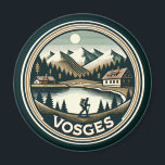 Das Abzeichen Vogesen-Frankreich Magnet<br><div class="desc">Die Vogesen im Vektorkunststil. Die Vogesen sind eine Reihe mittelgroßer Berge in Ostfrankreich, nahe der deutschen Grenze.</div>