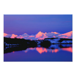 Das Alaskan-Gebirge grenzt an den Berg Denali, Fotodruck