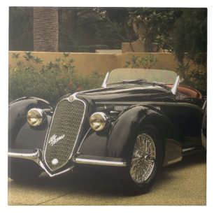 Das Alfa Romeo 8C 2900B ist und sehr ein sehr Fliese
