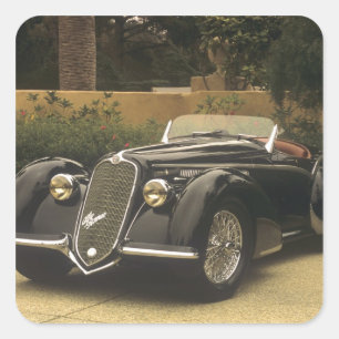 Das Alfa Romeo 8C 2900B ist und sehr ein sehr Quadratischer Aufkleber