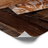 Das alte Holzhaus-Fenster ist verziert Poster (Ecke)