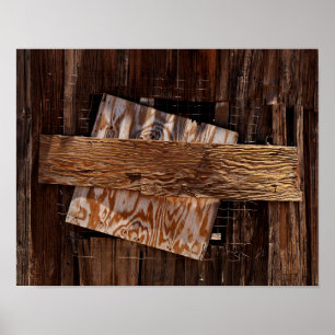 Das alte Holzhaus-Fenster ist verziert Poster