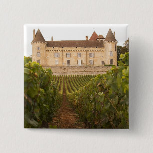 Das alte mittelalterliche Château de Rully in der Button