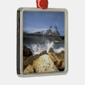 Das Amphibienschiff USS Kearsarge Silbernes Ornament (Rechts)