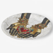 Das Angebot - Herz in den Händen Pappteller (Schrägansicht)