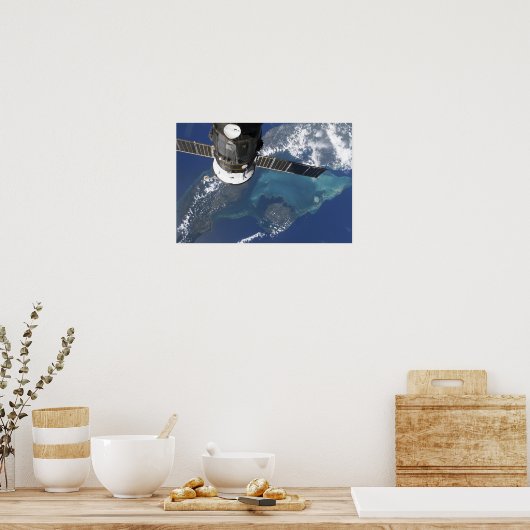 Das angedockte Raumfahrzeug Progress 22 Poster (Küche)