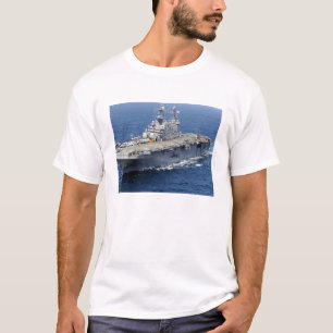 Das Angriff mit Amphibienfahrzeugsschiff USS T-Shirt