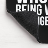 Das Anheben von Gewichten ist gefährlich oder schw Mousepad (Ecke)