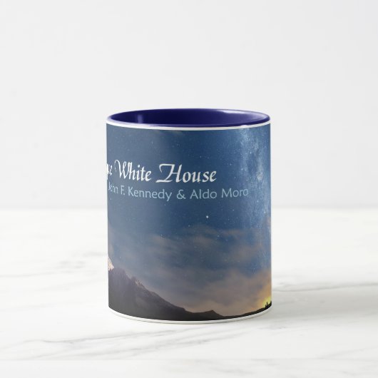 Das antike Weiße Haus Tasse (Zentrum)