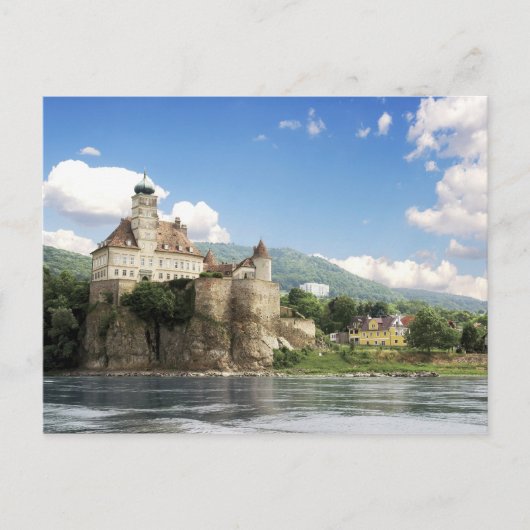 Das atemberaubende Schloss Schonbuhel liegt oberha Postkarte (Vorderseite)