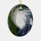 Das Auge des Hurrikans Isabel September 18 2003 Keramikornament (Rechts)