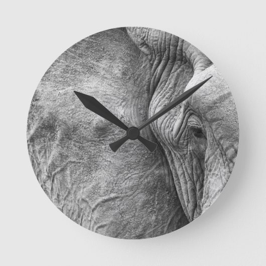 Das Auge eines Elefanten Runde Wanduhr (Vorderseite)