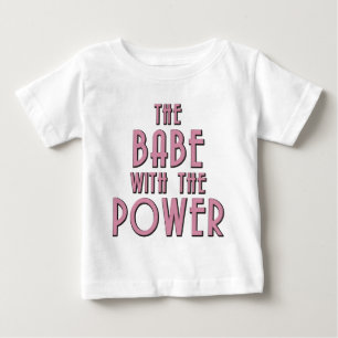Das Baby mit dem Power T-shirt