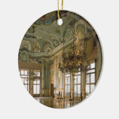 Das Ballsaal (Foto) Keramik Ornament (Links)
