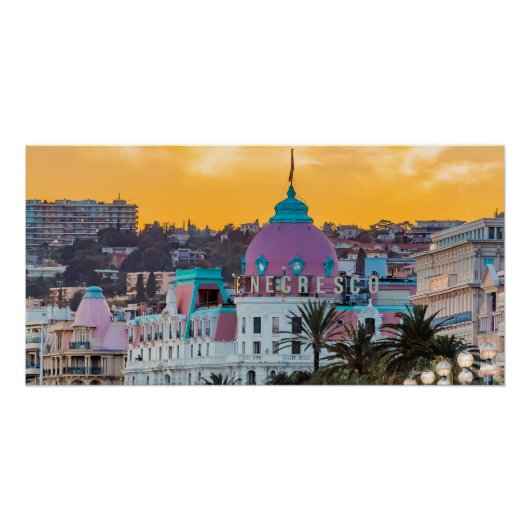 Das berühmte Luxushotel Negresco in Nizza Poster (Vorderseite)