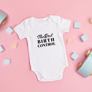 Das beste neutrale Baby-Shirt für die Kontrolle de Baby Strampler