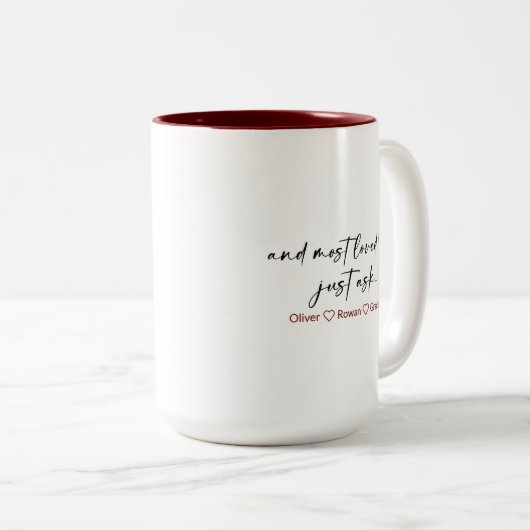 Das beste Papa und das beliebteste personalisierte Zweifarbige Tasse (VorderseiteRechts)